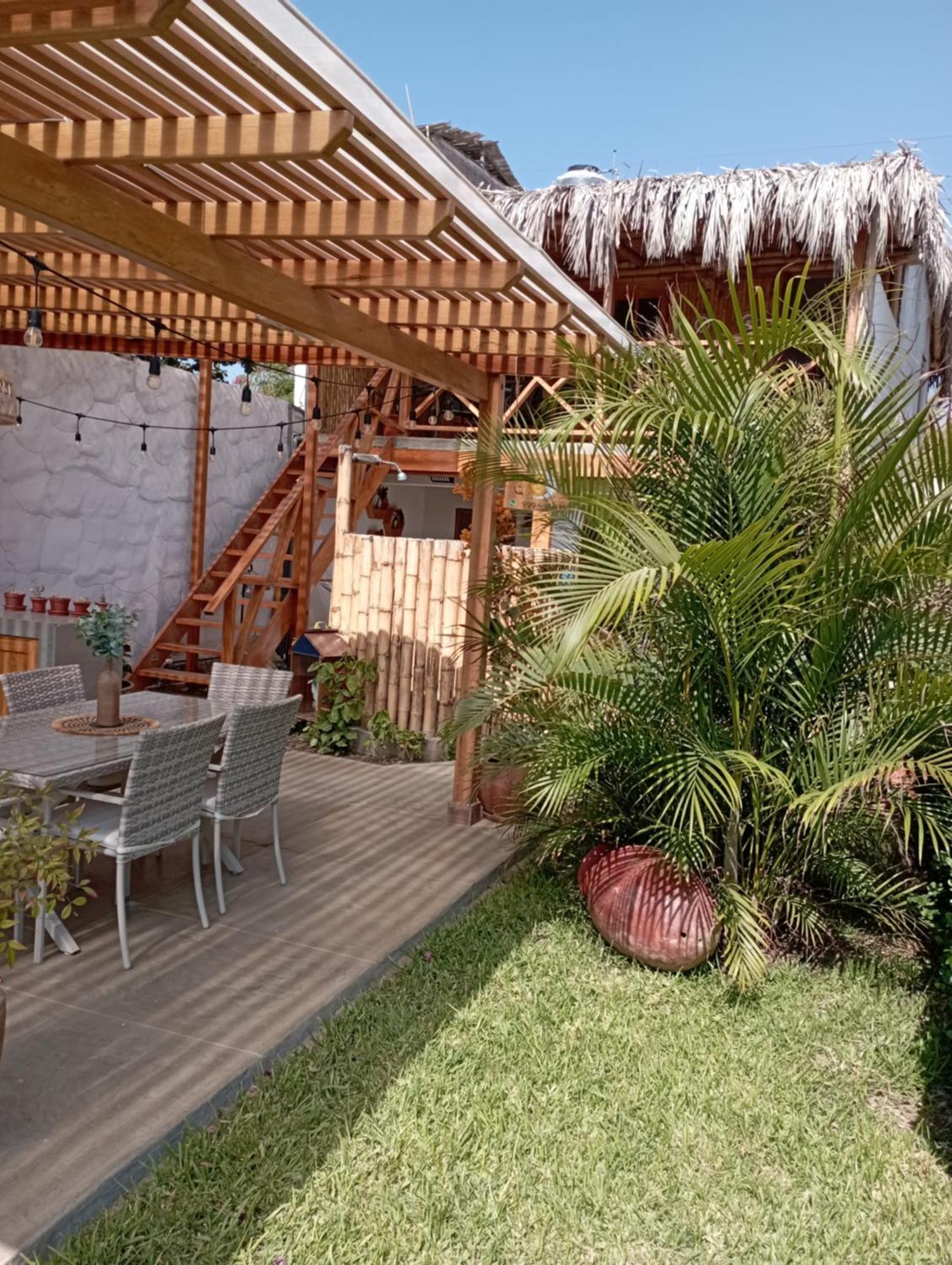 Costa Luna Aparthotel Vichayito Exterior photo